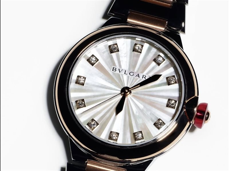 Royal Oak من Audemars Piguet… عندما تتحدث الساعة عنك