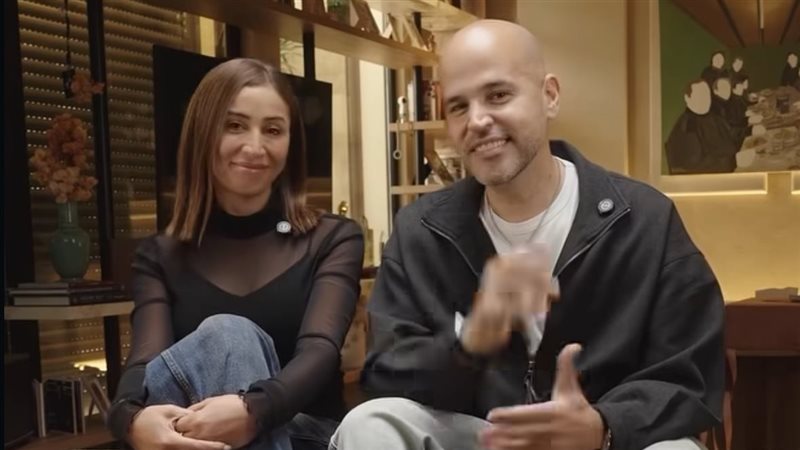 دينا الشربيني و أبو