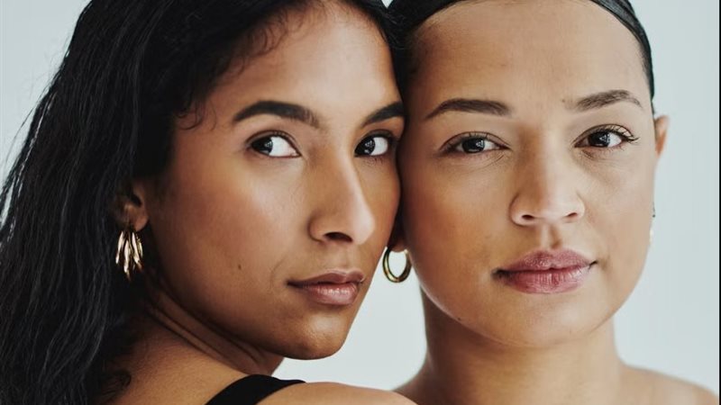 العناية بالبشرة