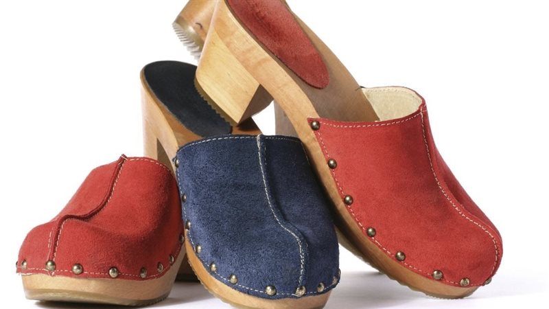 Clogs 