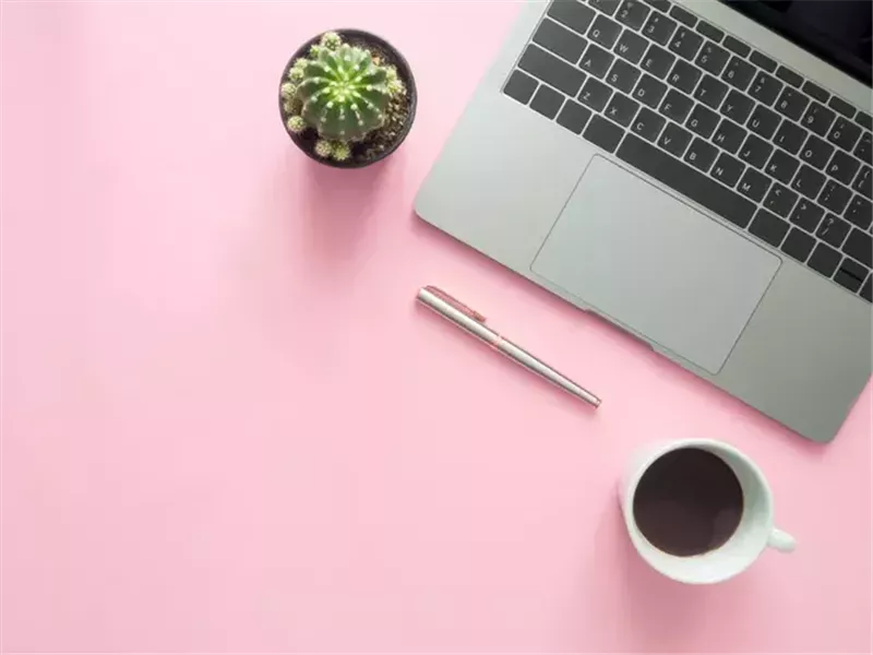 سبع طرق للشعور بتعب أقل بعد يوم عمل طويل