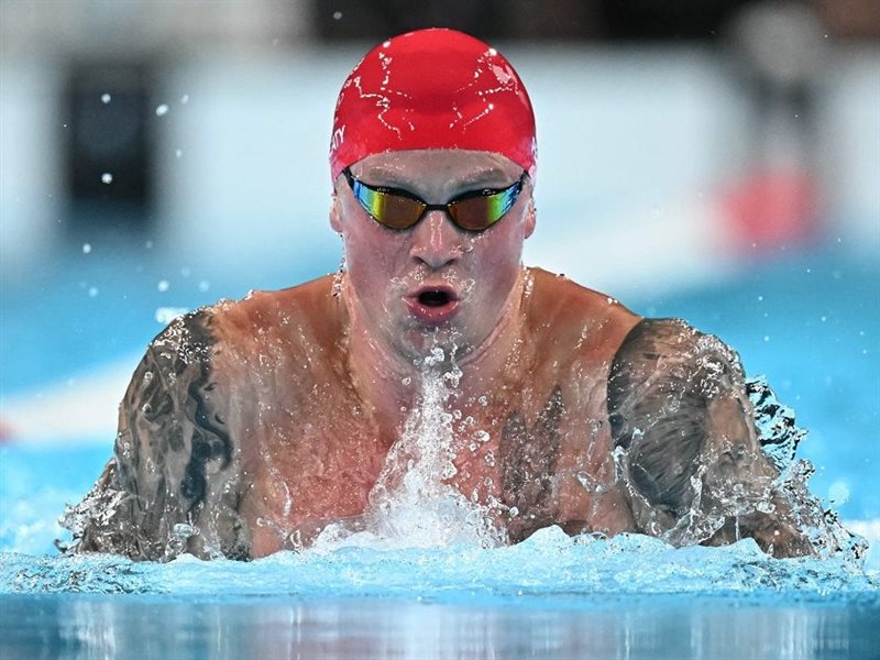 بيتي يحلق في بريطانيا وزمن تحت 59 ثانية يعزز طموحات أولمبياد 2028