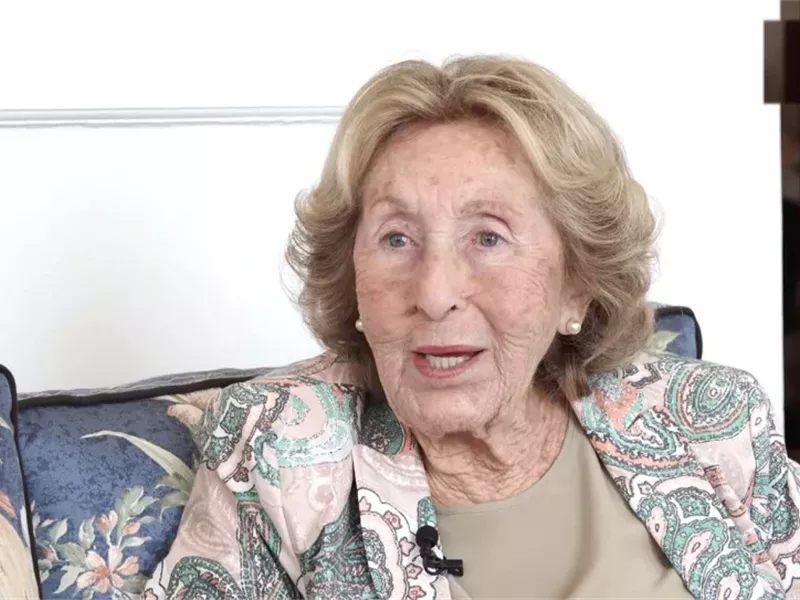 أول جزائرية تعمل بالسينما المصرية.. وفاة أيقونة الغناء والسينما ليلى حكيم عن عمر 97 عامًا