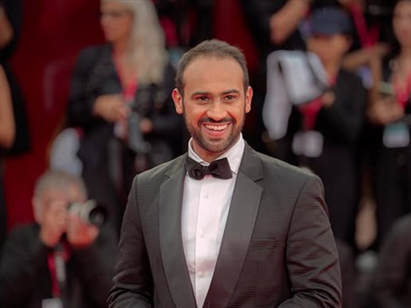 فيصل بالطيور 