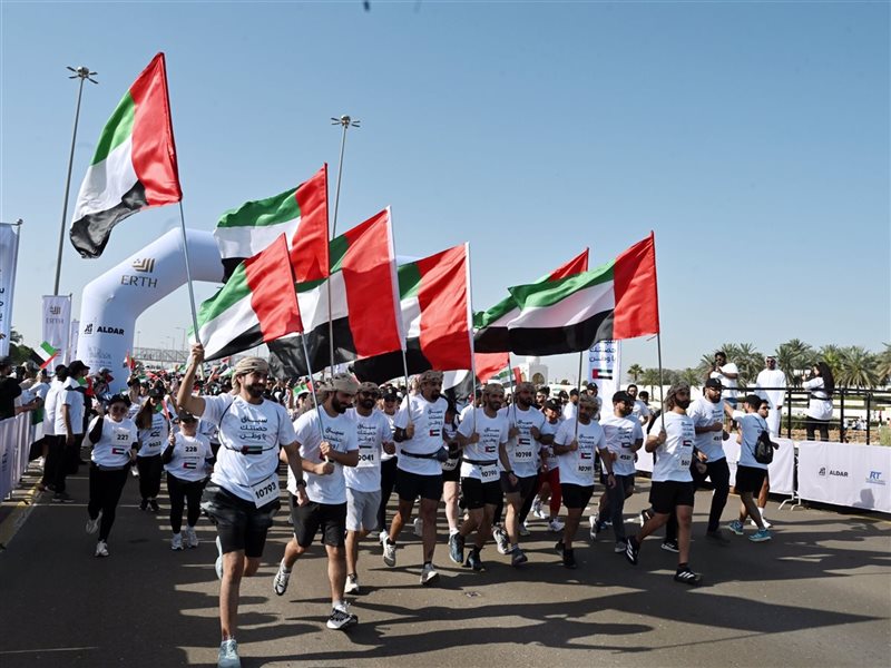 25 ألف مشارك في سباق 