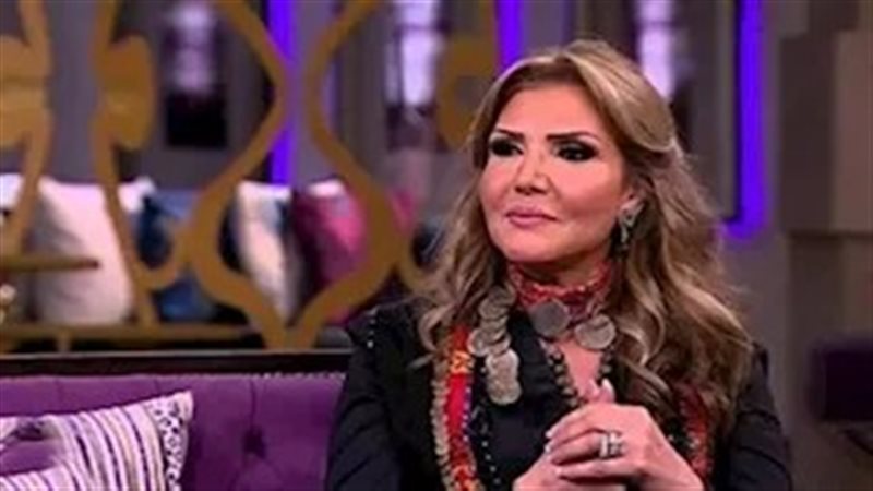 نادية مصطفى 