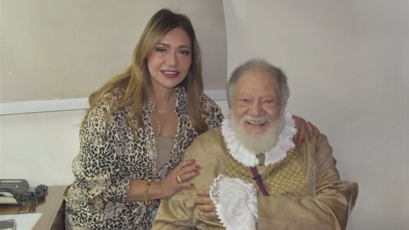 ليلى علوي و يحيي الفخراني 