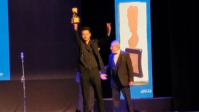 تكريم عصام عمر في