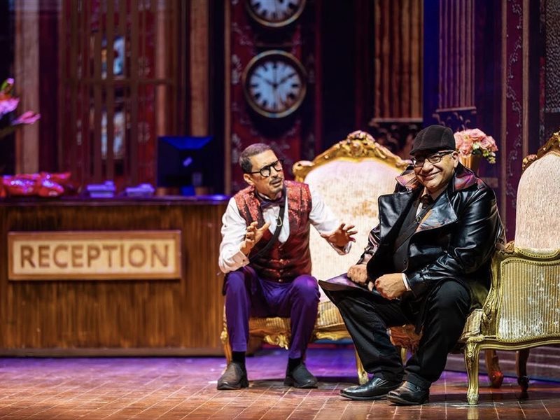 أحمد عيد يكشف كواليس مسرحية “جريمة في فندق السعادة” بالرياض