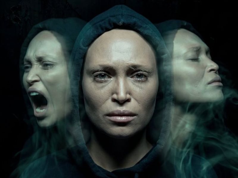 منار الهجرسي تحتفل بعرض 