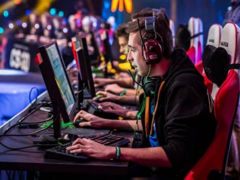  أرقام قياسية لبرنامج 