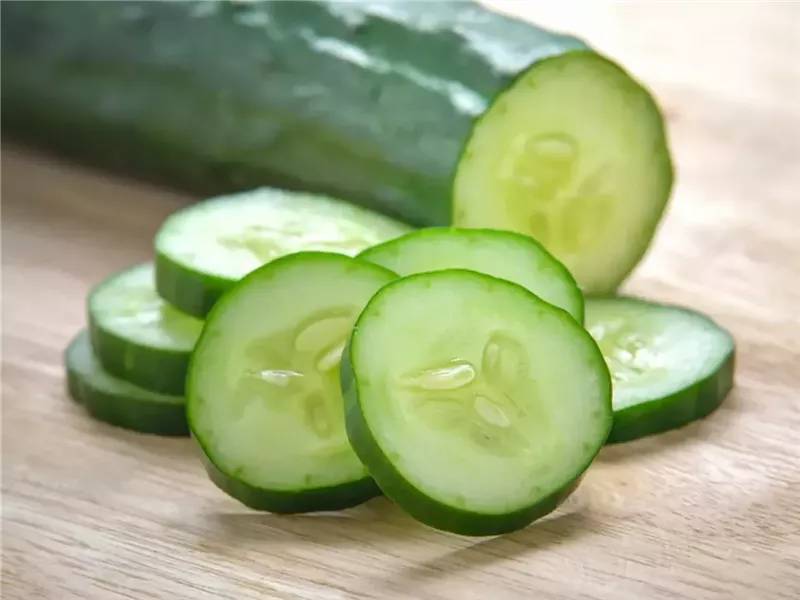  نوع من الخضروات غني بالماء يمكن أن يحسّن بشرتك وهضمك