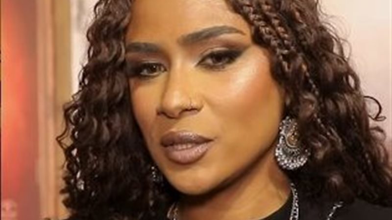 الفنانه ايمان يوسف