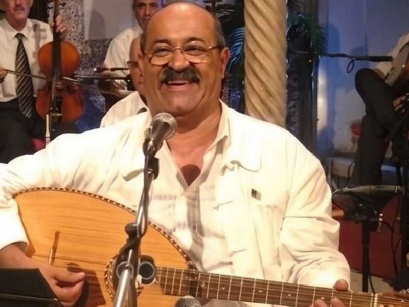 وفاة الفنان الجزائري عبد المجيد مسكود بعد مسيرة فنية حافلة بالأغنيات المميزة