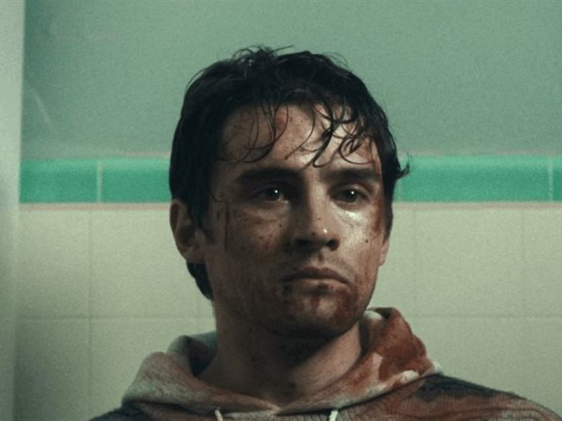 فيلم Obsession يتصدر البوكس أوفيس ويتفوق على مايكل جاكسون بعد أسبوع من عرضه