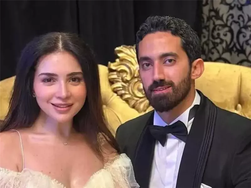 مي عز الدين وزوجها 