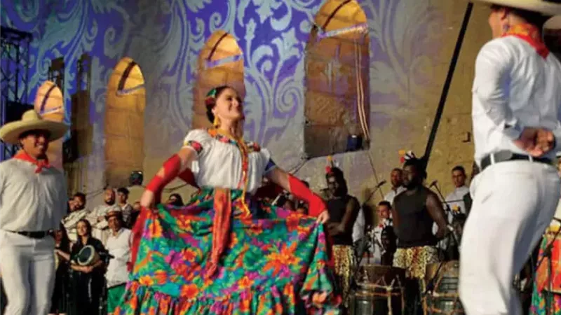 مهرجان الطبول 
