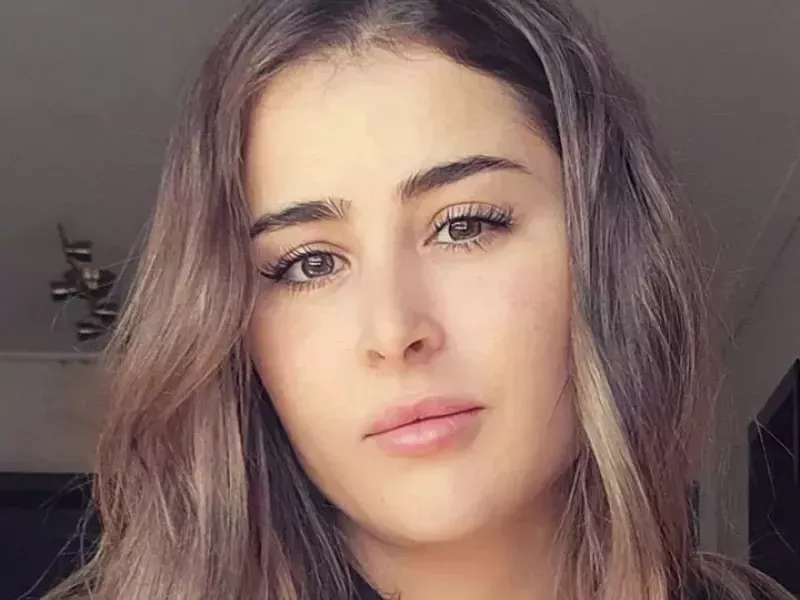 عائشة بن احمد 