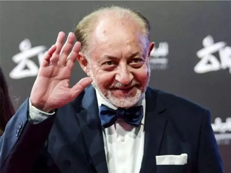 وفاة الفنان الكبير عبدالعزيز مخيون بعد صراع مع المرض عن عمر 80 عامًا