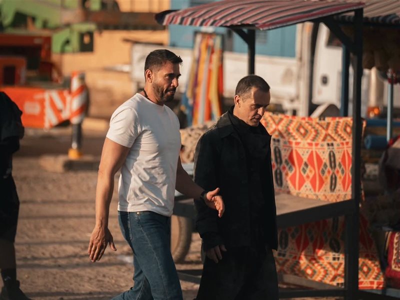 تركي آل الشيخ يُشوق الجمهور بصور جديدة من مسلسل