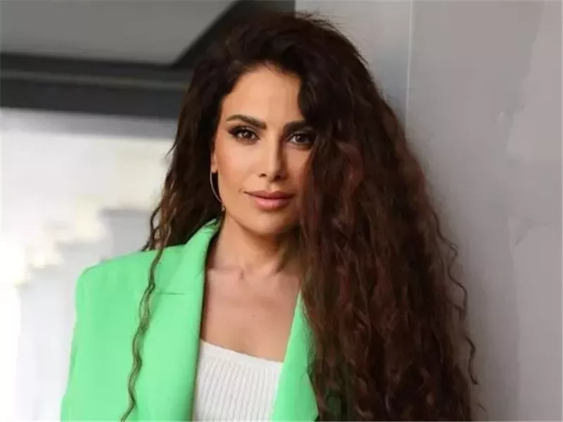 صبا مبارك لـ