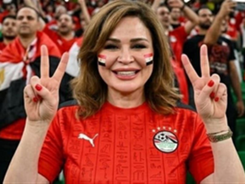 إلهام شاهين تدعم منتخب مصر قبل مواجهة بلجيكا في كأس العالم