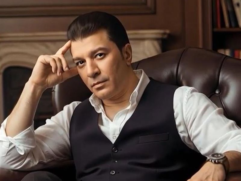 مصطفى كامل يعلن عن عودته بألبوم جديد ويكشف موعد طرحه