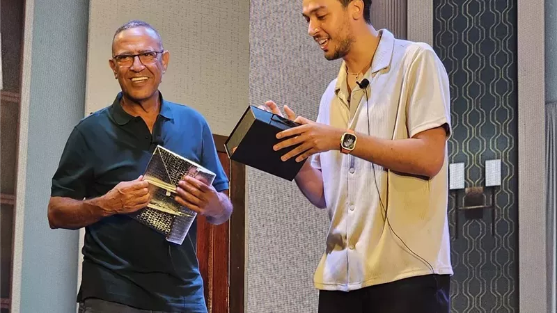 أحمد عبدالوهاب وأشرف عبدالباقي