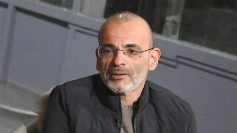 ايمن بهجت قمر 
