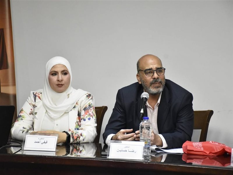 باحثون بالمحور الفكري للقومي للمسرح: استعادة الجمهور تبدأ بفهم المتلقي وتطوير أدوات العرض