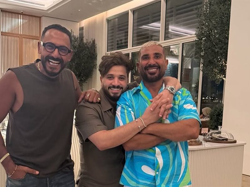 مصطفى حجاج يوجّه رسالة لـ أحمد سعد: مثال حي للنجاح والإصرار والعظمة