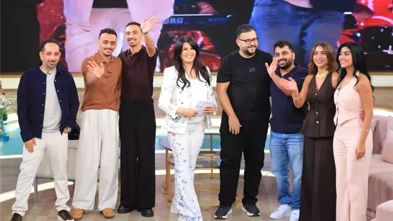 أبطال وصناع فيلم