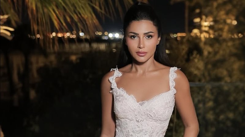 مهيرة عبد العزيز
