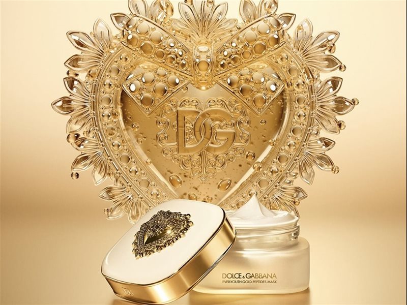 Dolce & Gabbana تكشف عن مجموعة Ever-Youth Skin الفاخرة للعناية بالبشرة