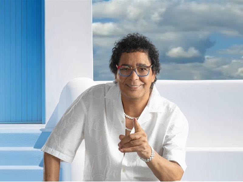  محمد منير يطرح أغنية 