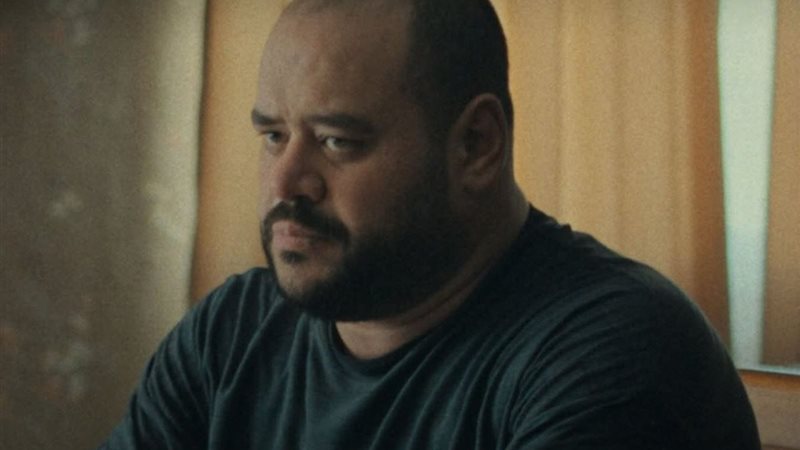 فيلم 32 ب مشاكل داخلية