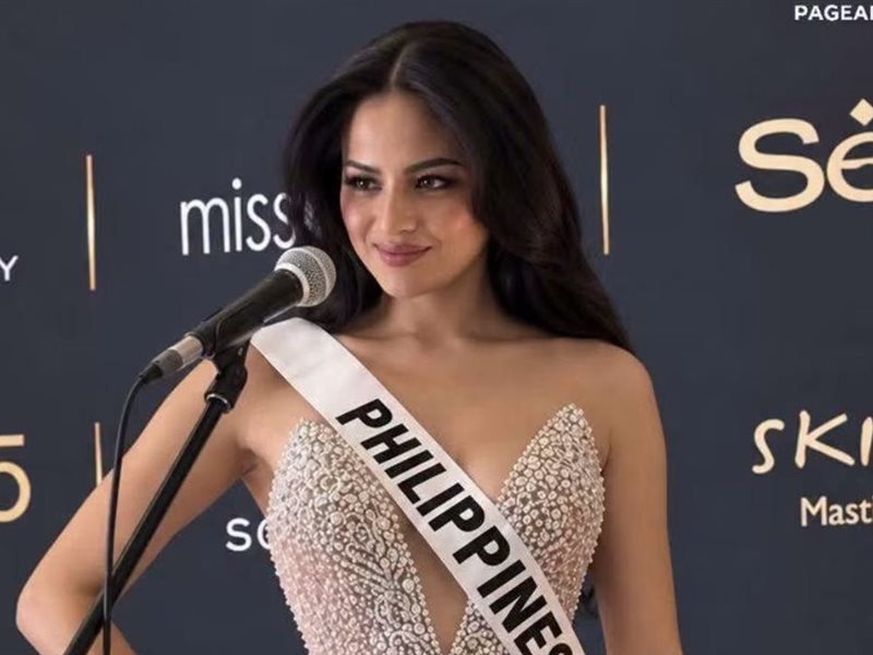     تتويج الفليبينية صوفيا بيانكا سانتوس بلقب Miss Elite 2026 بحضور نخبة من النجوم
