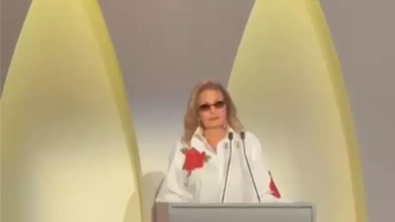 يسرا خلال المؤتمر