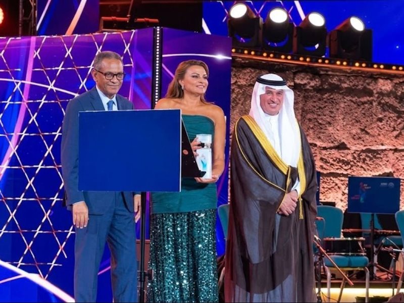 تكريم بشري
