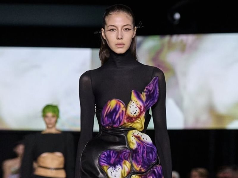 Mugler
