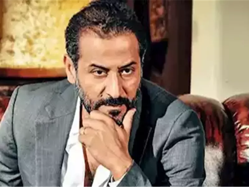 عبد المنعم عمايري