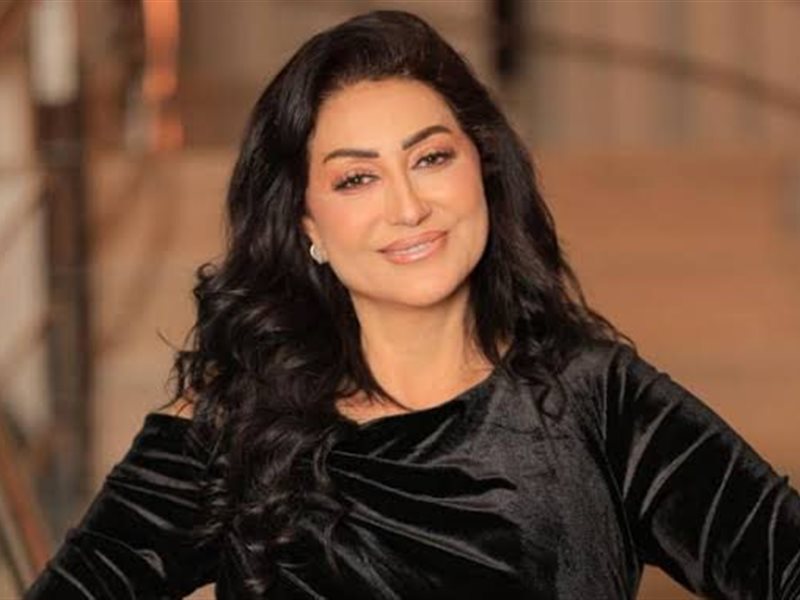 وفاء عامر 